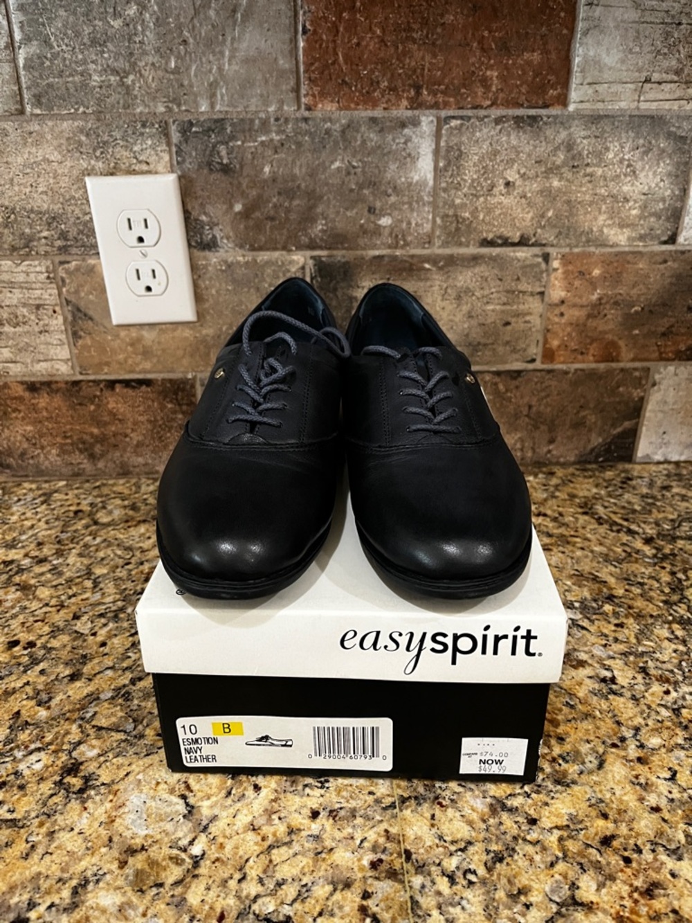 Easy Spirit Navy Leather Shoes Women’s Size:10B